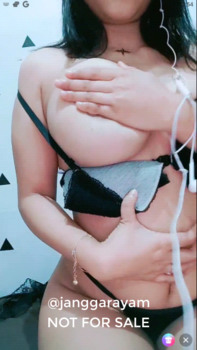 TT Gede Tante Seksi